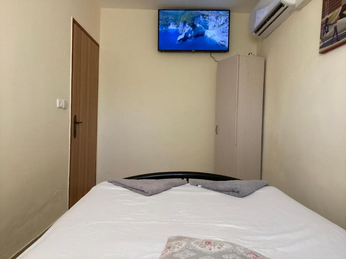 Zimmer Dora Neve Zohar Kültér fotó